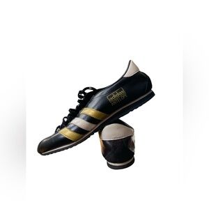 adidas shoes antelope 2004 men’s RARE 7US ,6.5UK 40FR ,250 JP Black Gold White